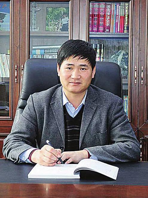 看出玄机在本期彩民留意有财发猜一肖，详细解答、综合解答解释落实